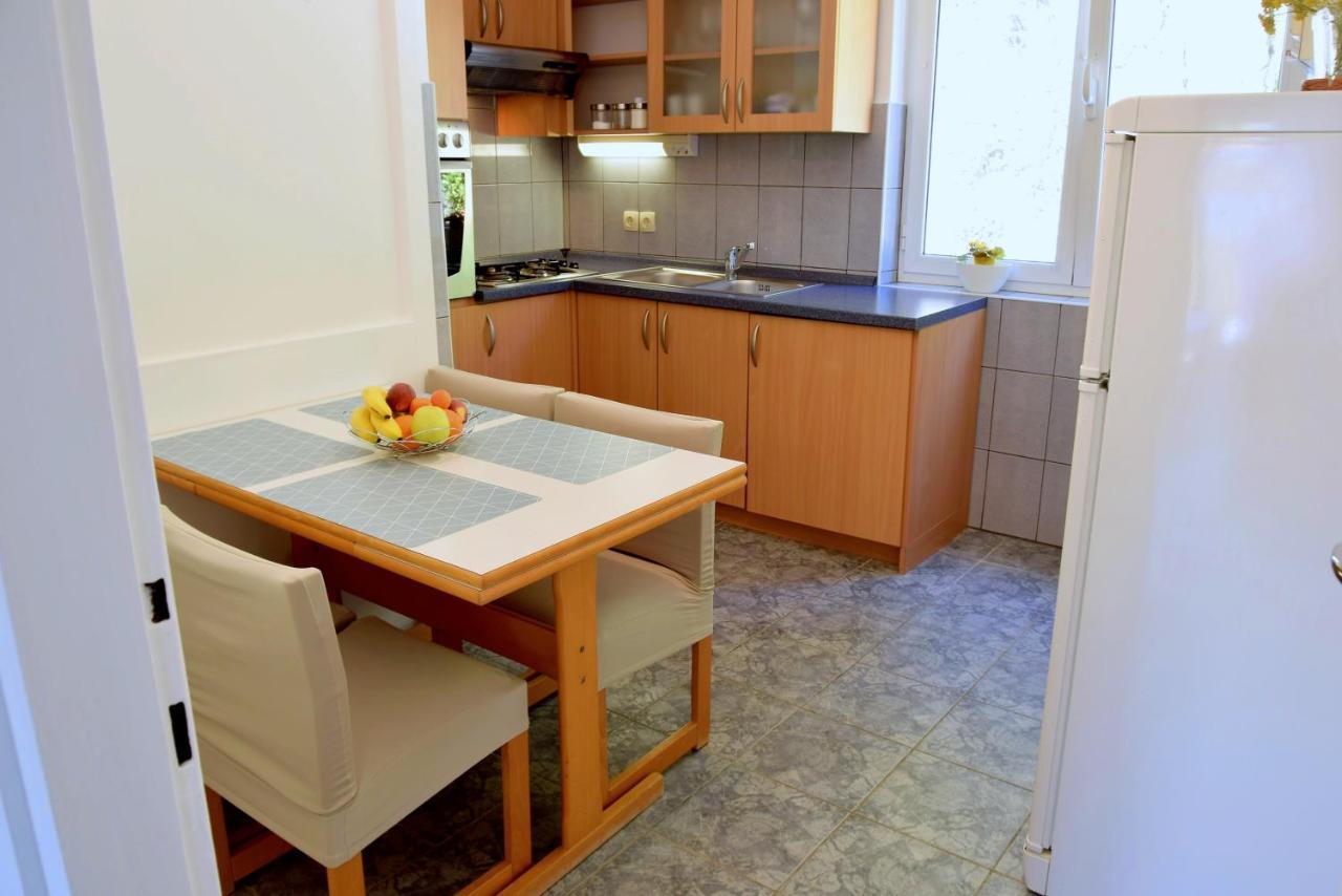 Rab City Apartment Greeny 拉布 外观 照片